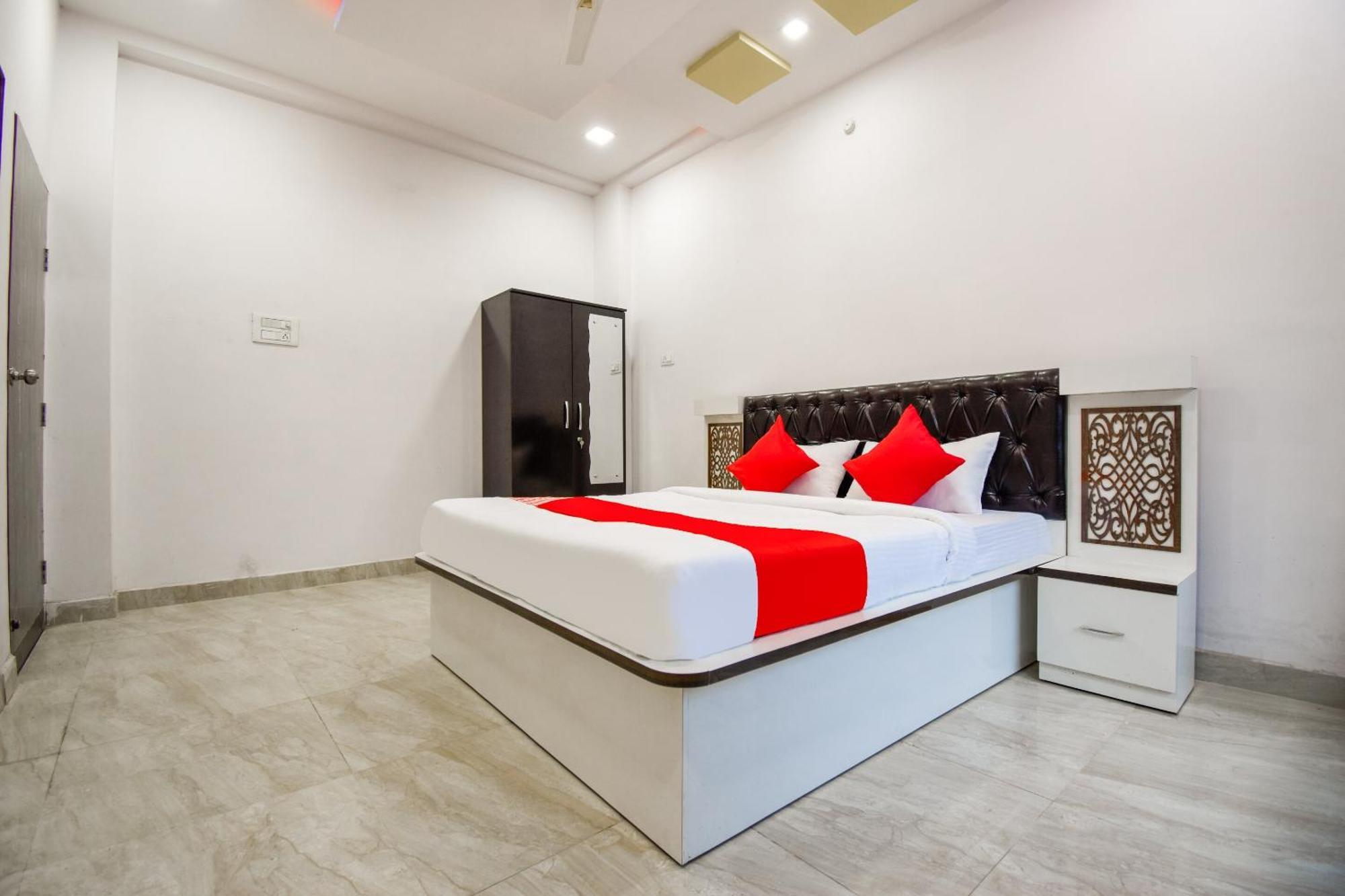 נאגפור Oyo Flagship Mariyam Service Apartments מראה חיצוני תמונה
